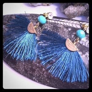 BRAND NEW IN PACKAGE CRAVE TASSEL EARRINGS